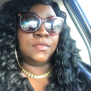 Meet your Posher, Martina